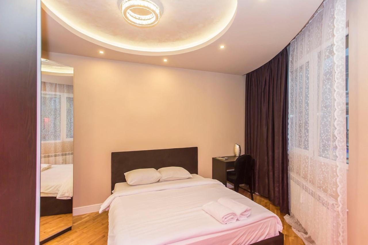 Elegant 2Bdr Apartment With A Balcony صوفيا المظهر الخارجي الصورة